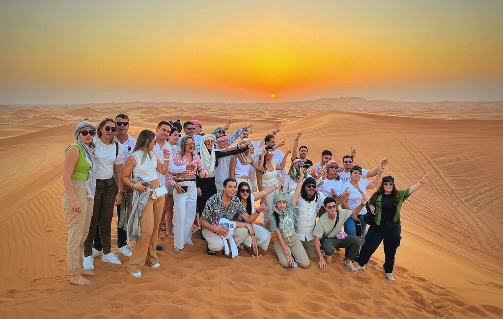 Red Dune Desert Safari and Evening Desert Safari with vip desert tours